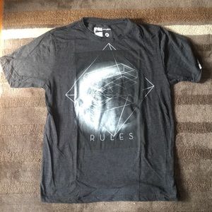 Grey rules tee